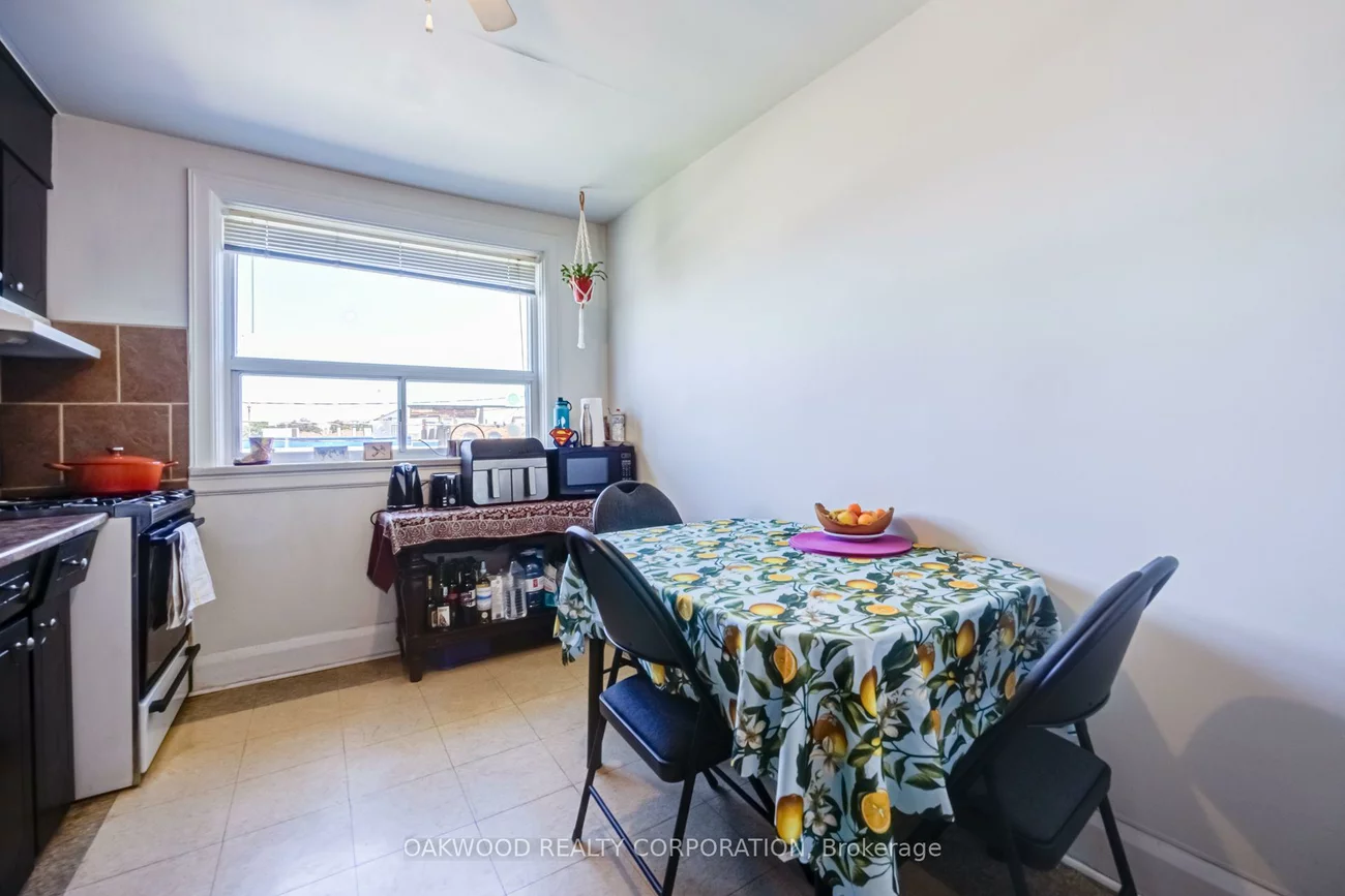 2449, ST CLAIR, Junction Area, Toronto