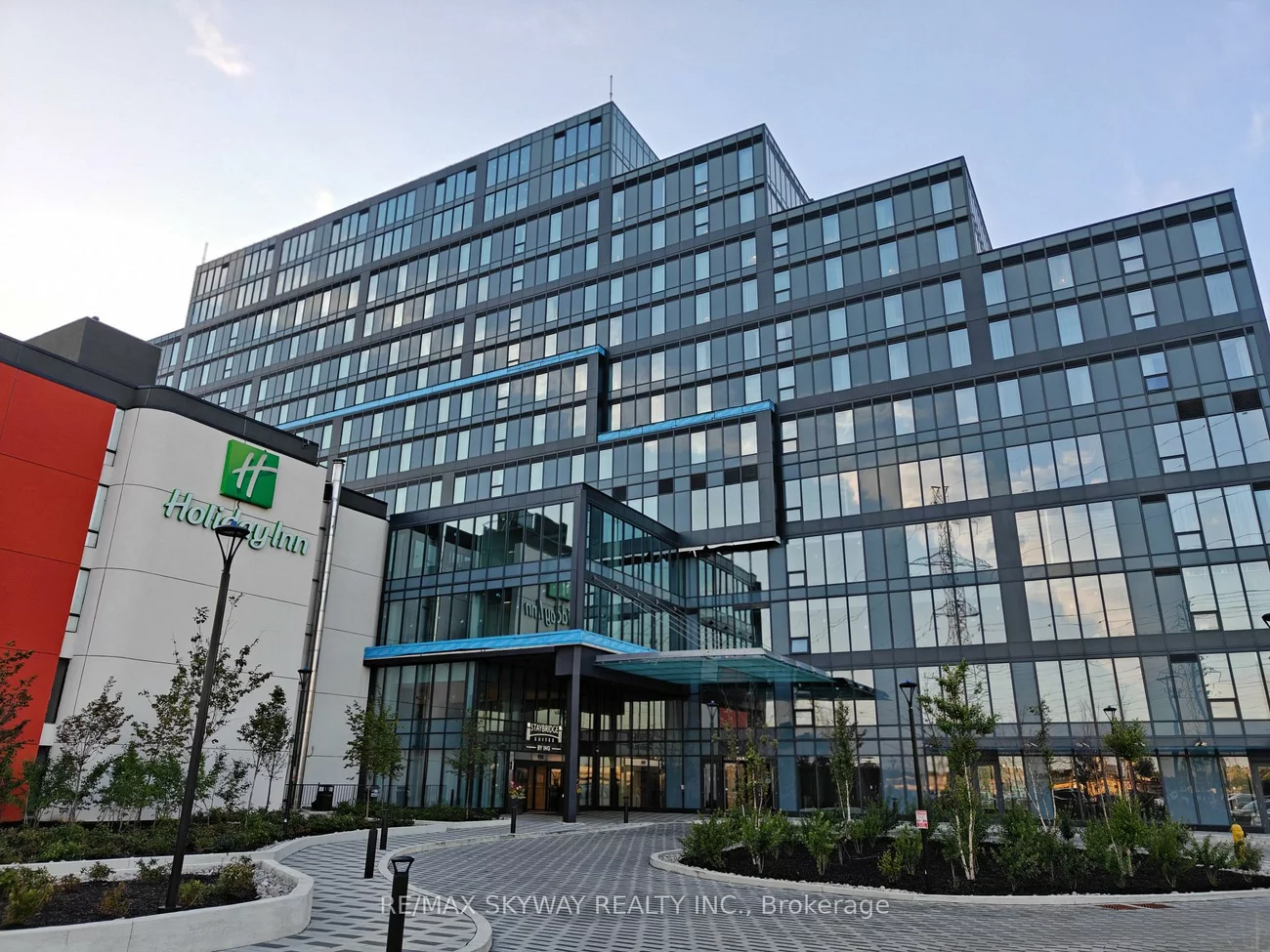 998, Martin Grove, West Humber-Clairville, Toronto