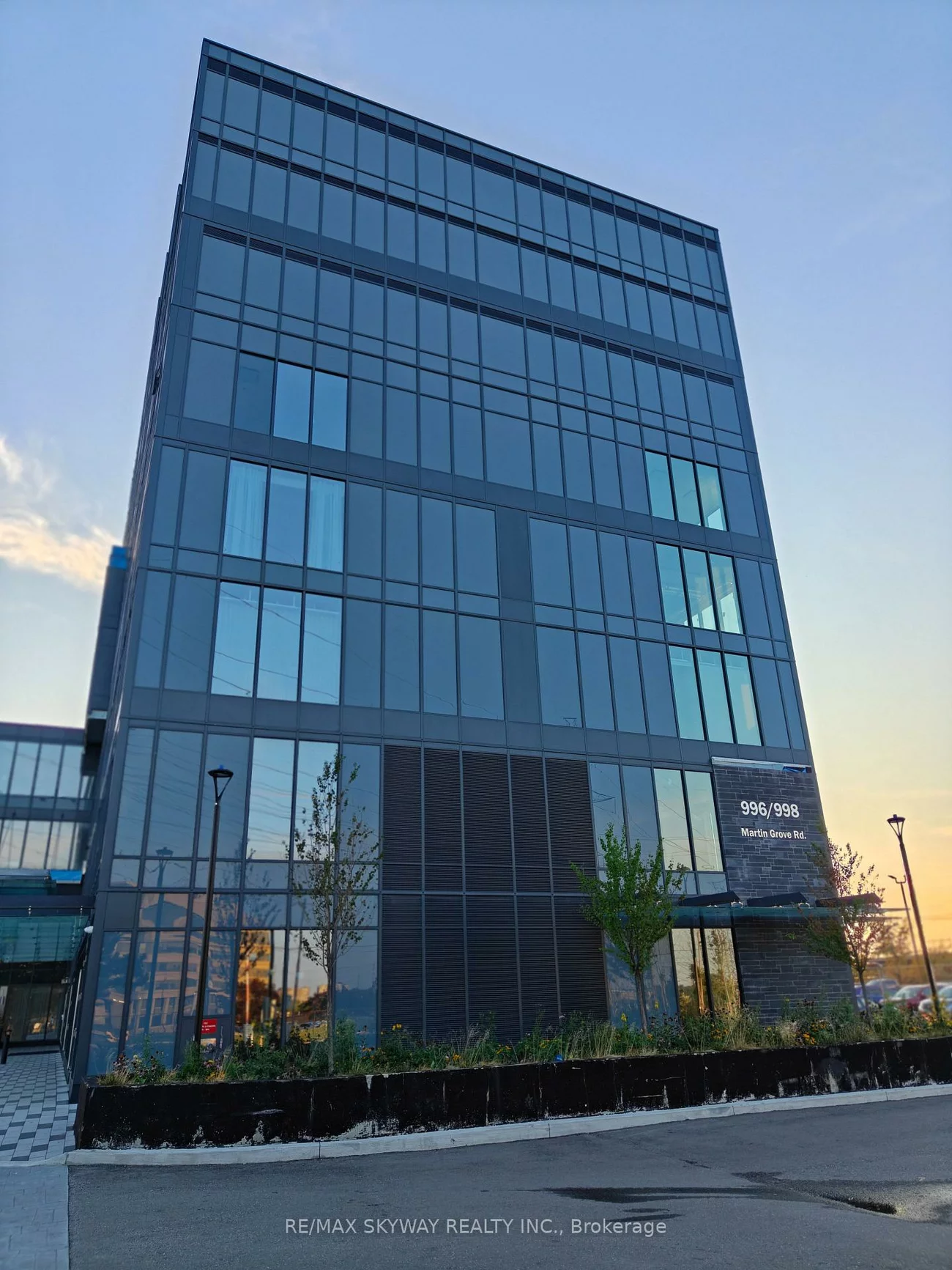 998, Martin Grove, West Humber-Clairville, Toronto