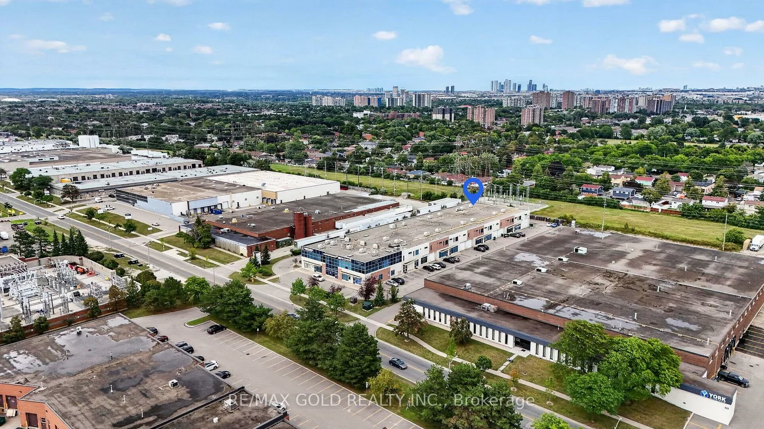 101, Westmore, West Humber-Clairville, Toronto