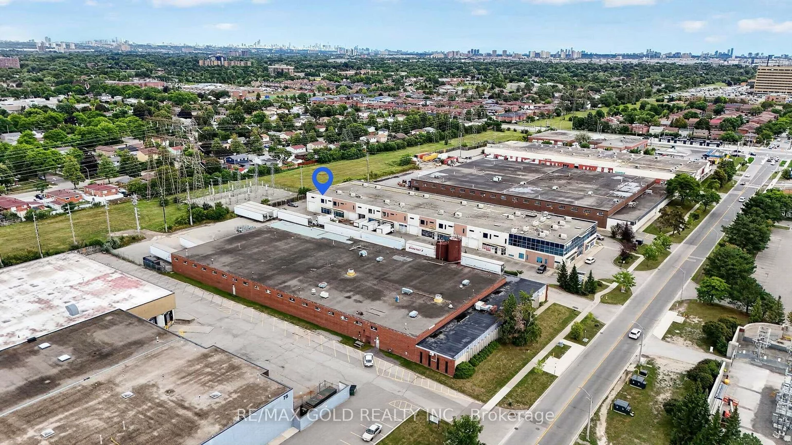 101, Westmore, West Humber-Clairville, Toronto