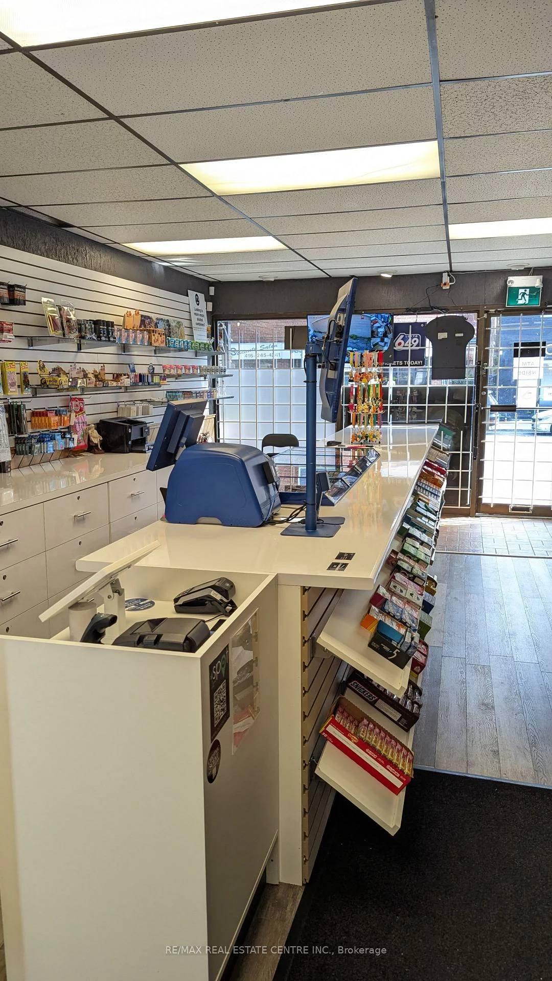 1289, Weston, Mount Dennis, Toronto