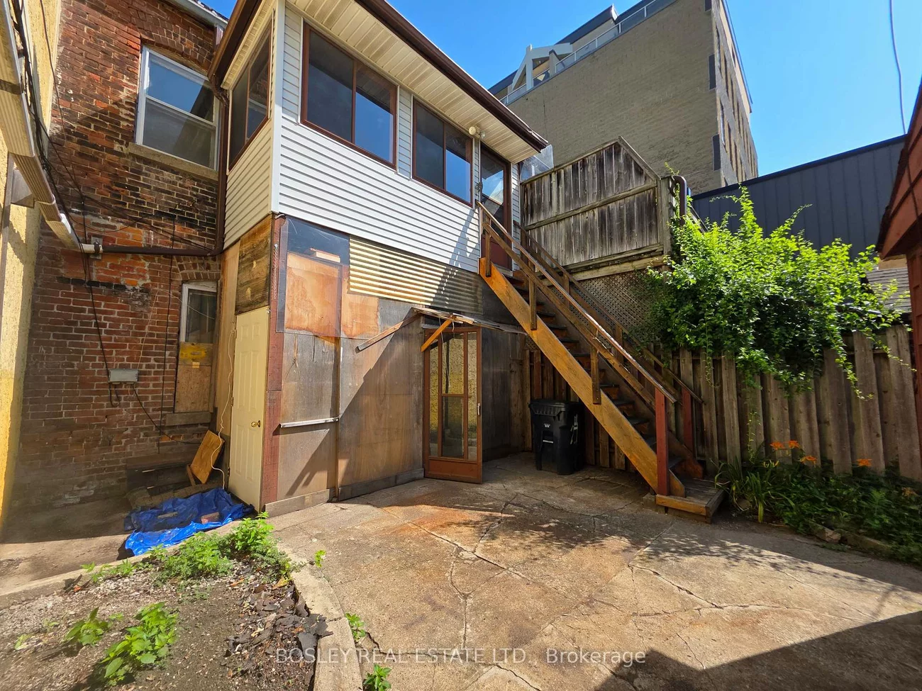 21, St. John's, Junction Area, Toronto