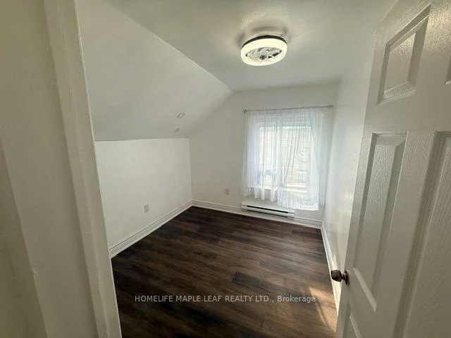 6-8, John, Weston, Toronto