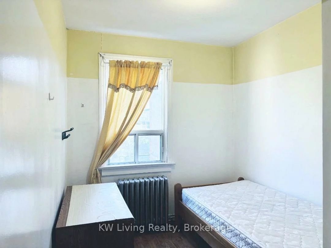 3339, Lake Shore, Long Branch, Toronto