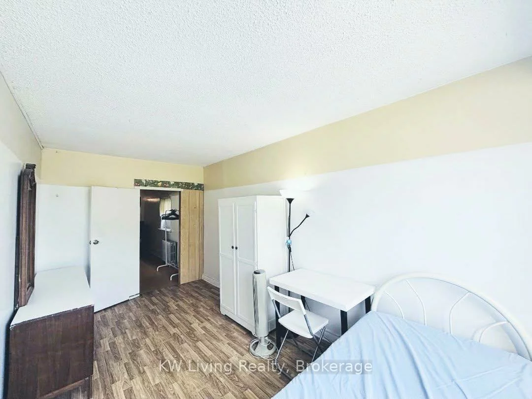 3339, Lake Shore, Long Branch, Toronto