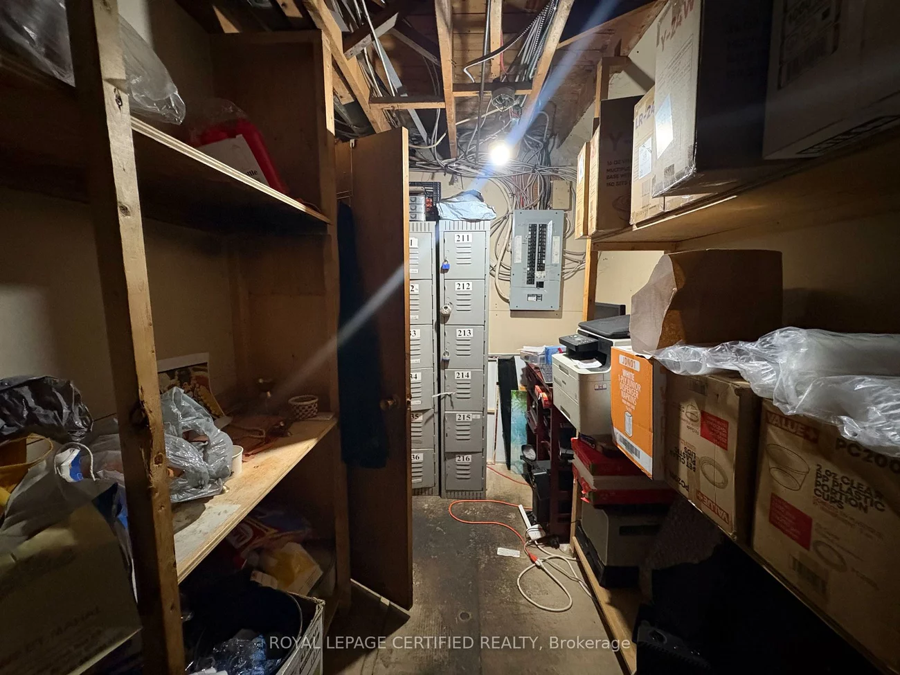 827, Albion, Thistletown-Beaumonde Heights, Toronto