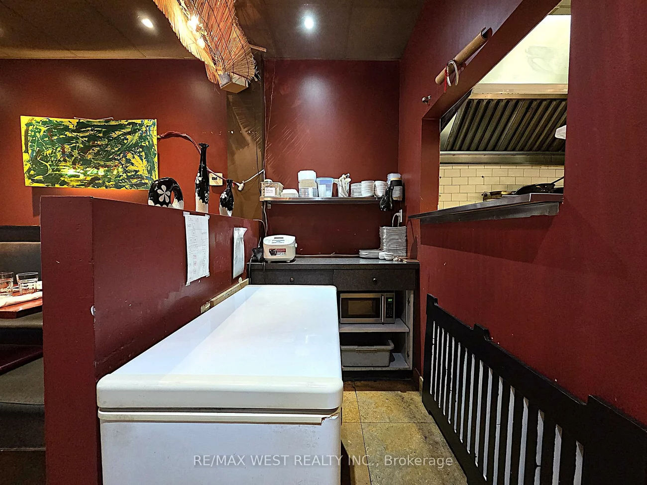 4906, Dundas, Islington-City Centre West, Toronto