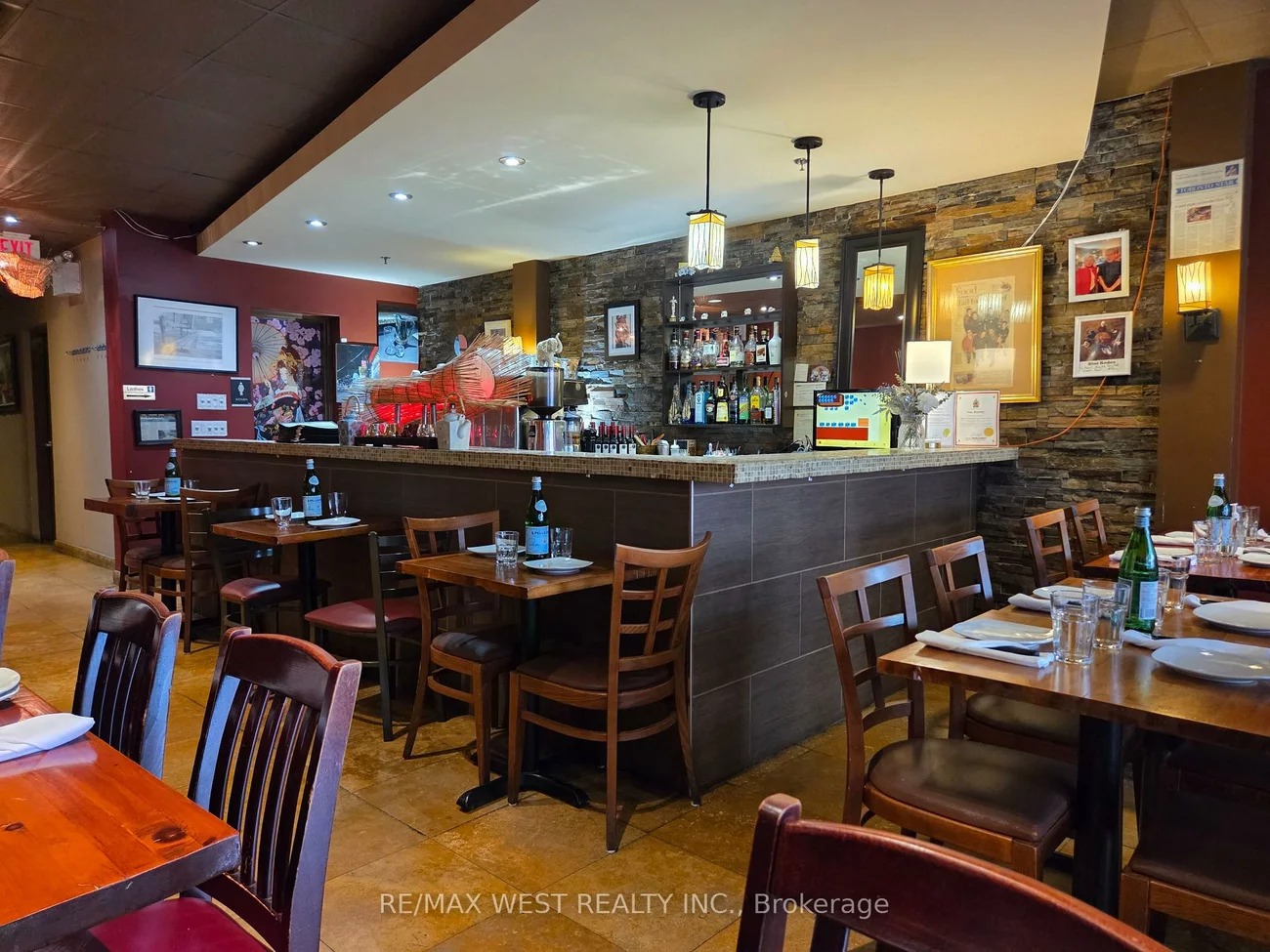 4906, Dundas, Islington-City Centre West, Toronto