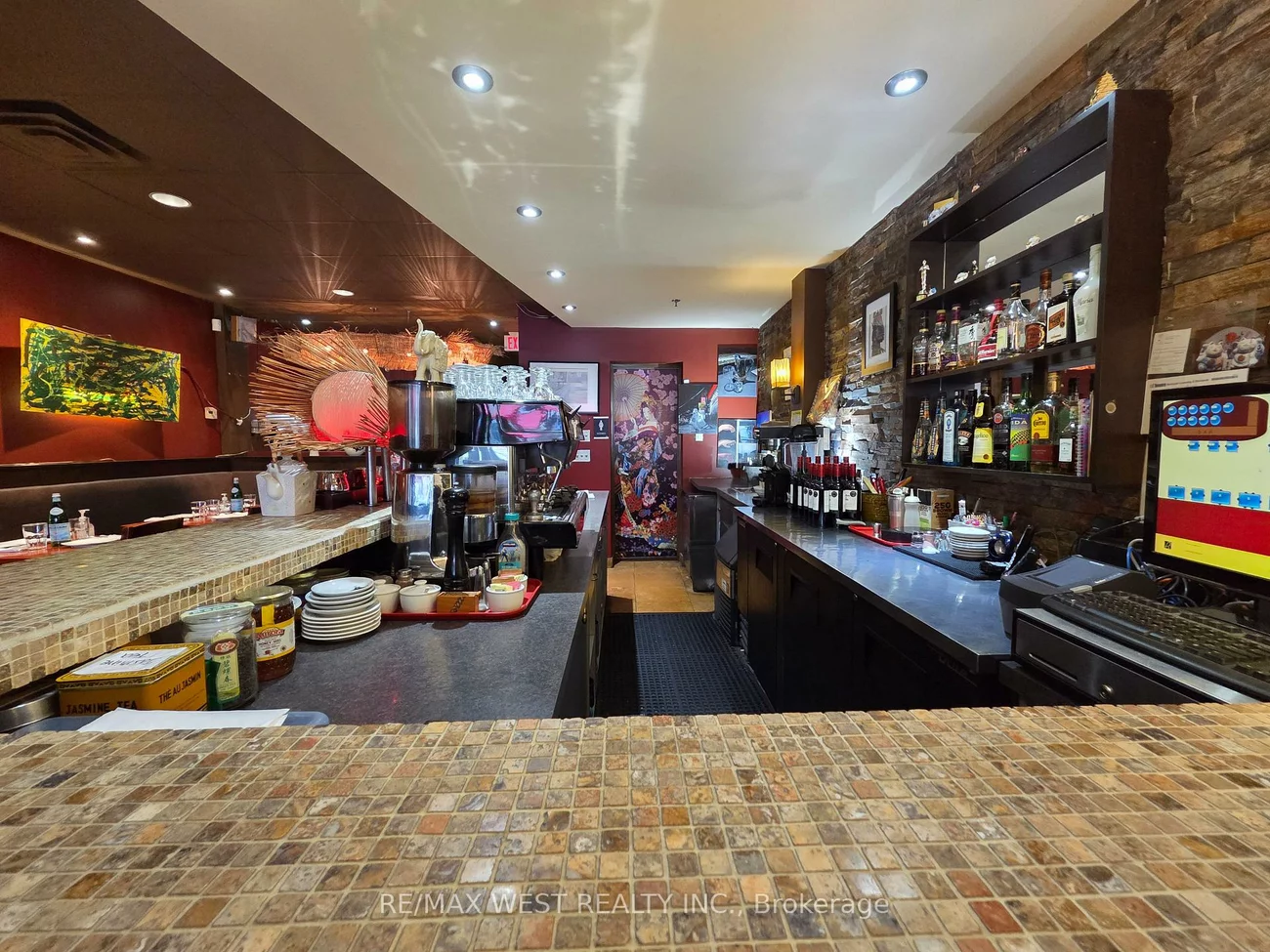 4906, Dundas, Islington-City Centre West, Toronto