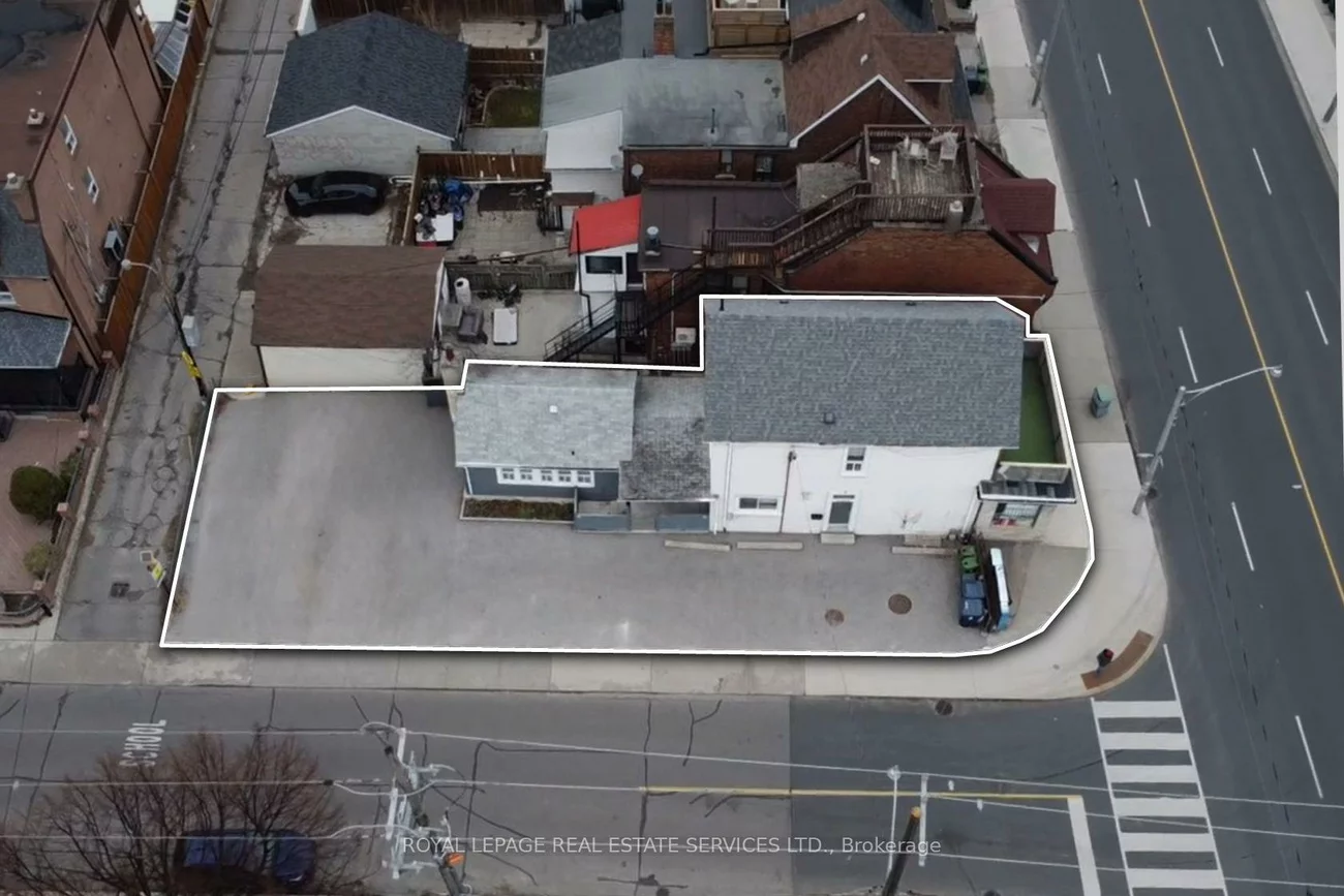 1160, Dufferin, Dovercourt-Wallace Emerson-Junction, Toronto