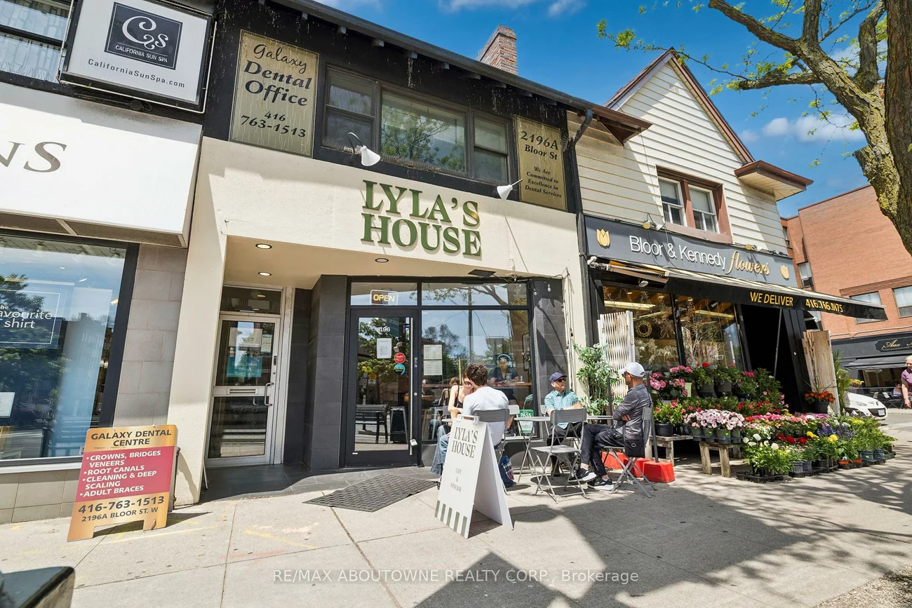 2218, Bloor, Runnymede-Bloor West Village, Toronto