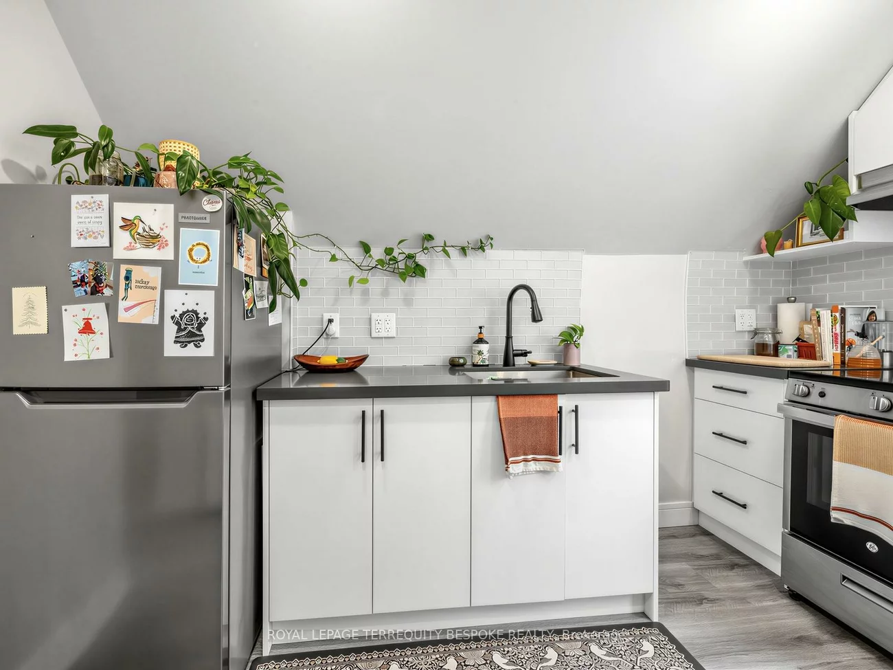 505, Parkside, High Park-Swansea, Toronto