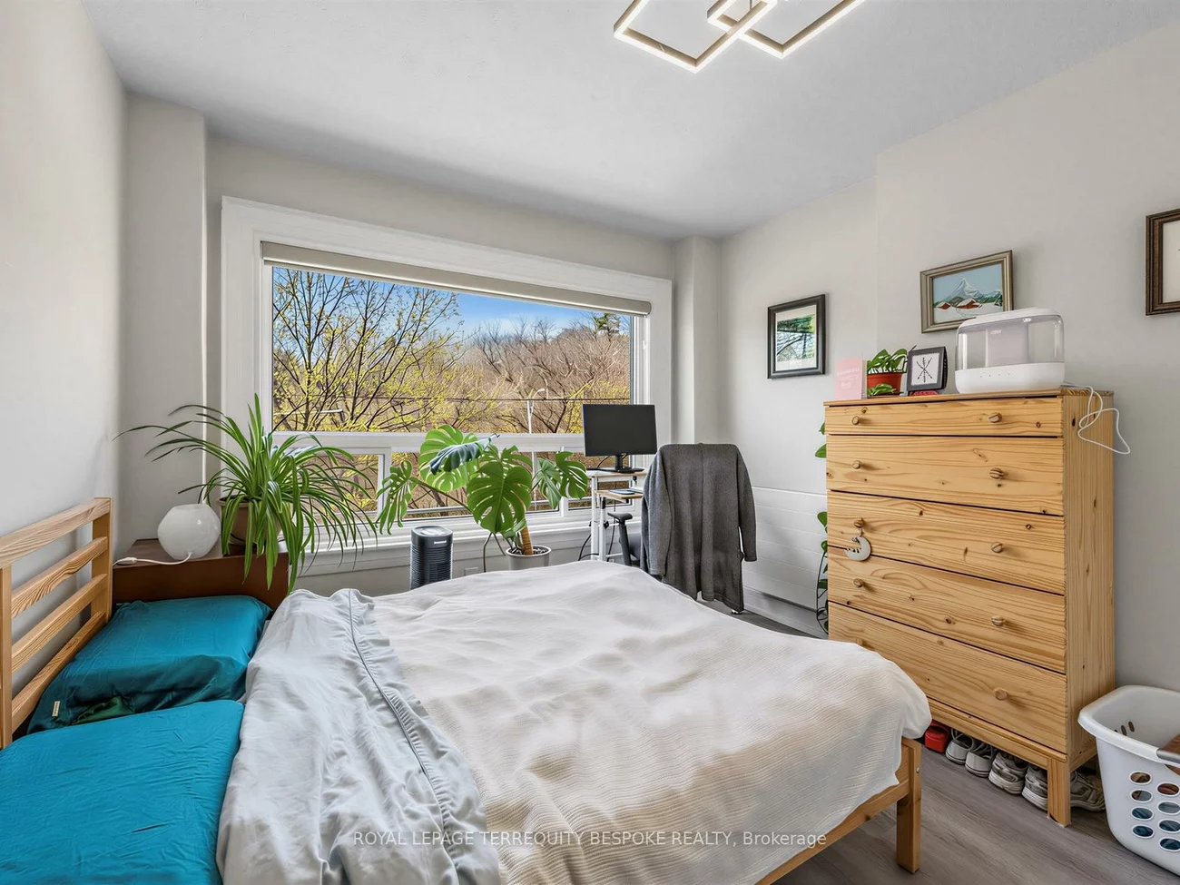 505, Parkside, High Park-Swansea, Toronto
