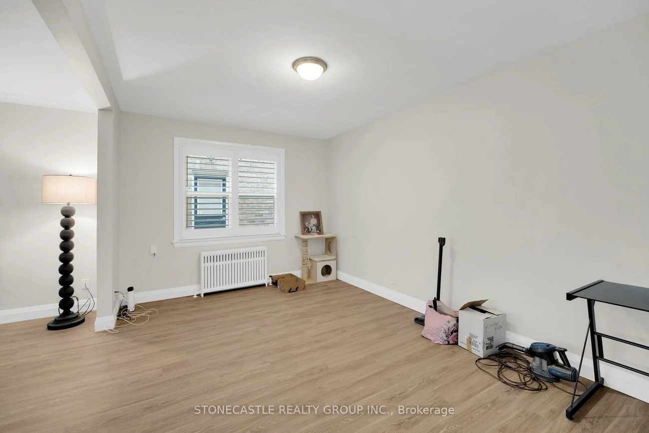 55, Thirty Eighth, Long Branch, Toronto