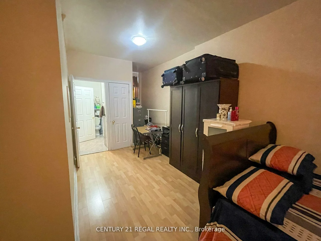 1281, Queen, South Parkdale, Toronto