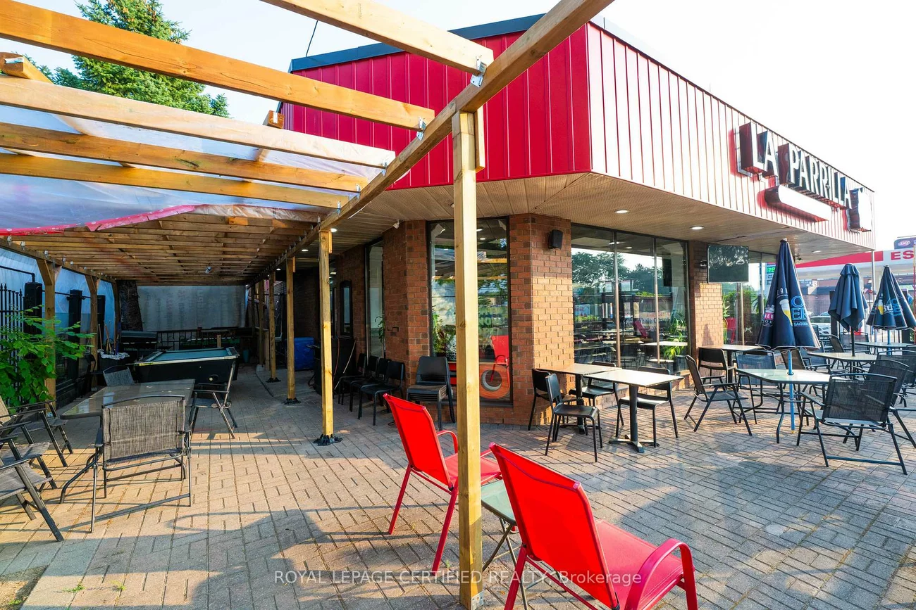 5025, Steeles, Humber Summit, Toronto