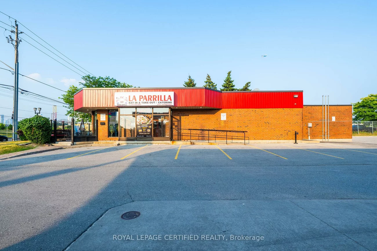 5025, Steeles, Humber Summit, Toronto