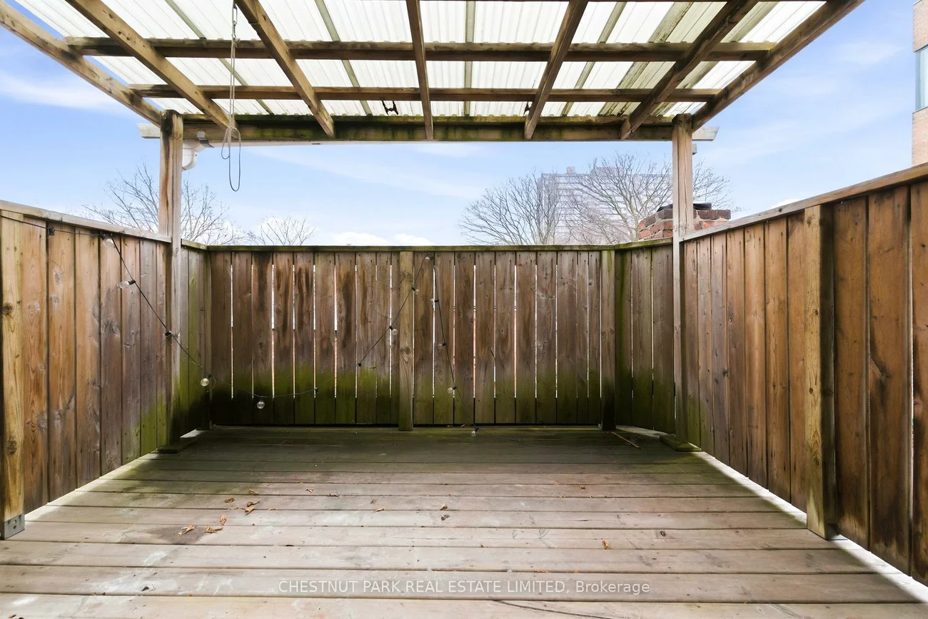 41, Roncesvalles, Roncesvalles, Toronto