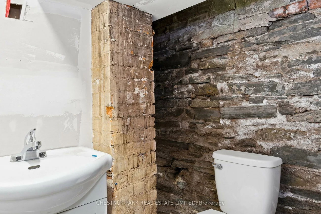 41, Roncesvalles, Roncesvalles, Toronto