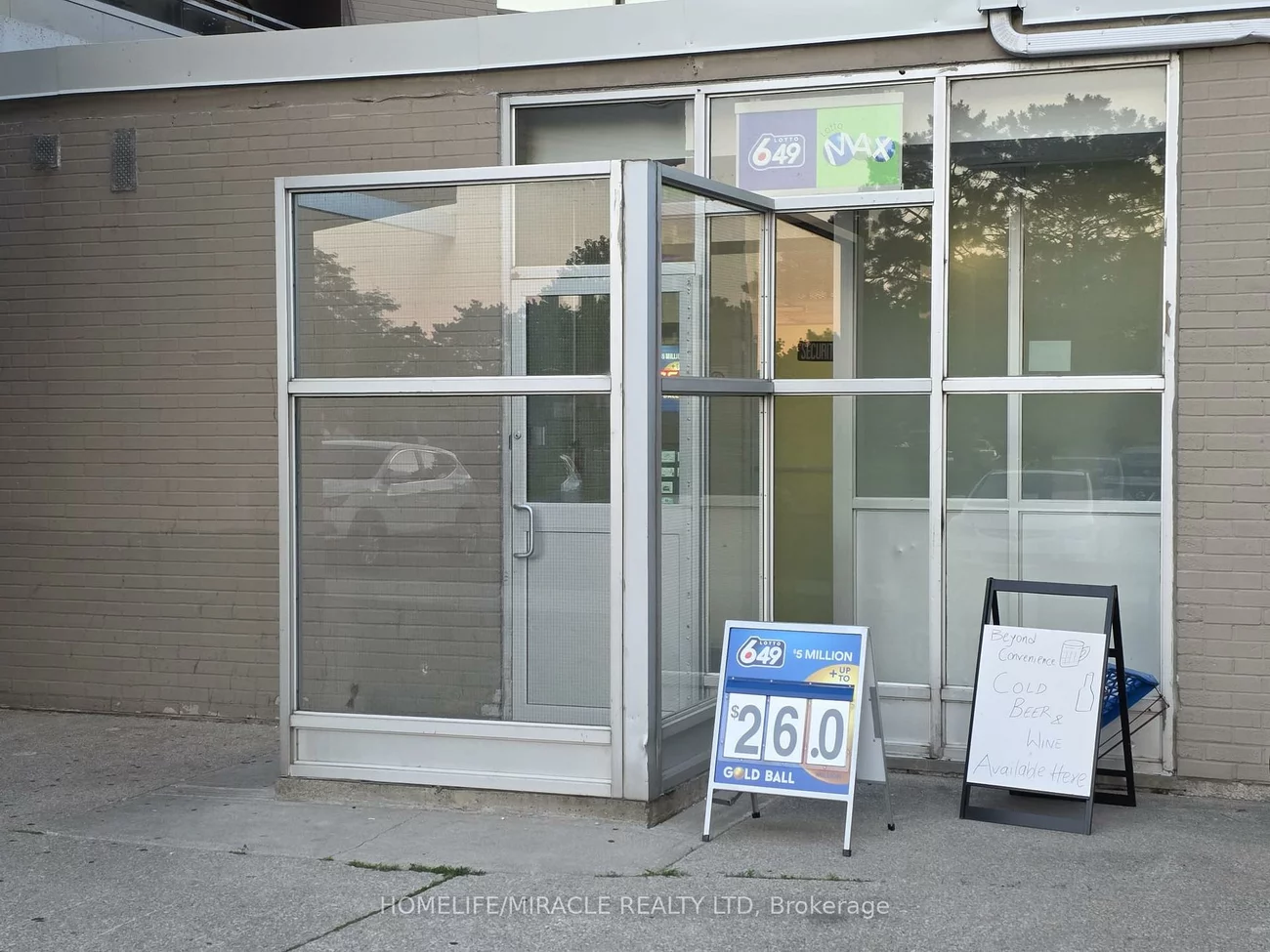 380, Dixon, Kingsview Village-The Westway, Toronto