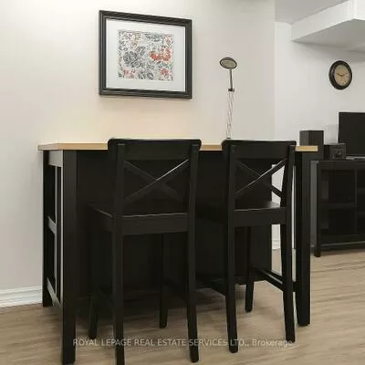 Commercial for sale, 33, Station, Weston, Toronto