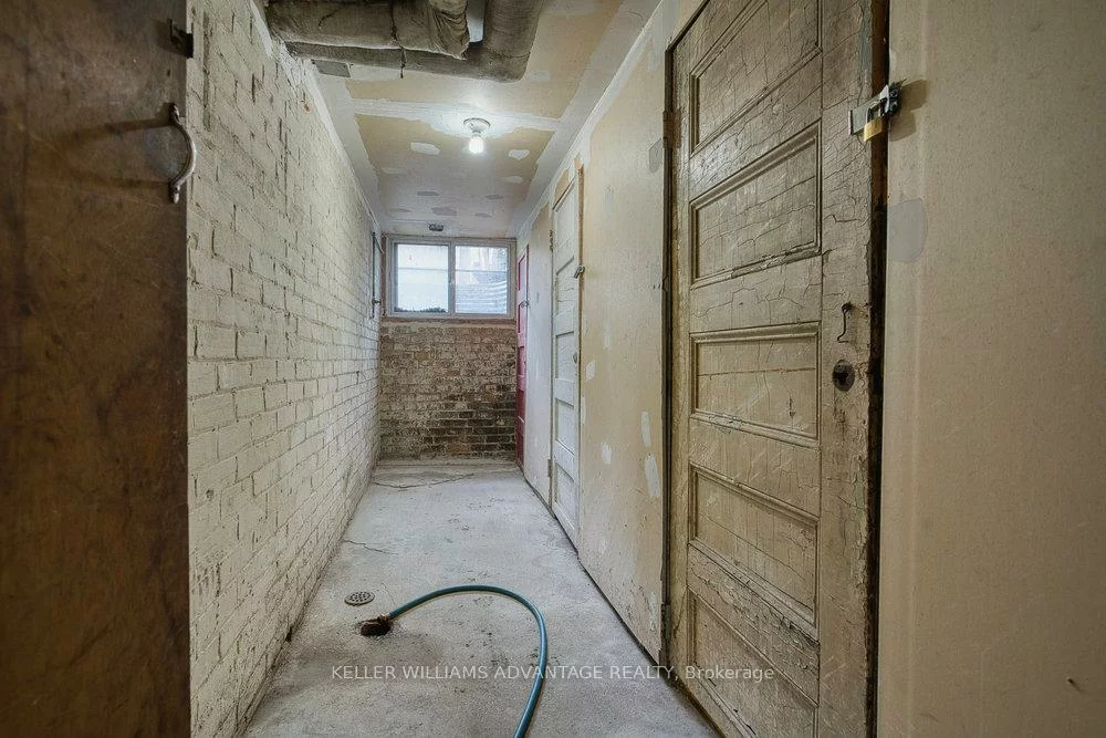 24, Indian Road, High Park North, Toronto