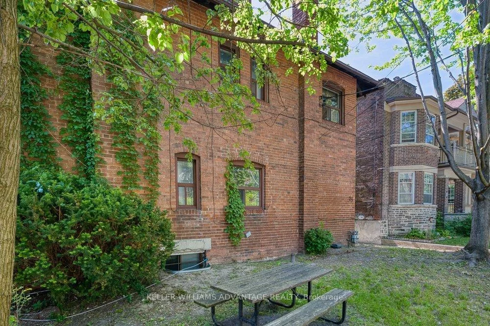 24, Indian Road, High Park North, Toronto
