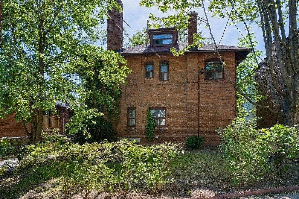 24, Indian Road, High Park North, Toronto