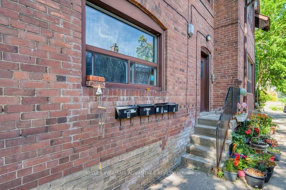 24, Indian Road, High Park North, Toronto