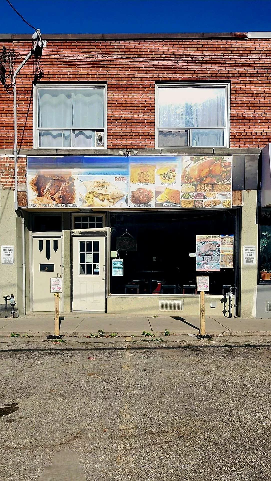 5118, Dundas, Islington-City Centre West, Toronto
