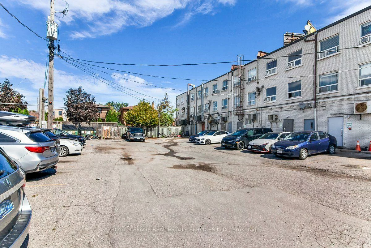 604, Marlee, Yorkdale-Glen Park, Toronto