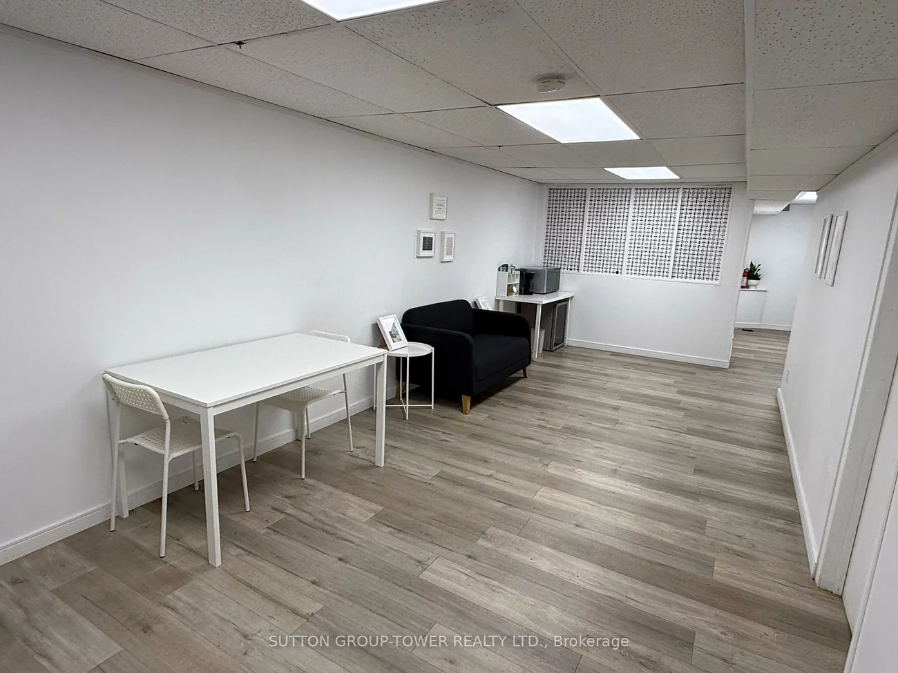 684, Wilson, Downsview-Roding-CFB, Toronto