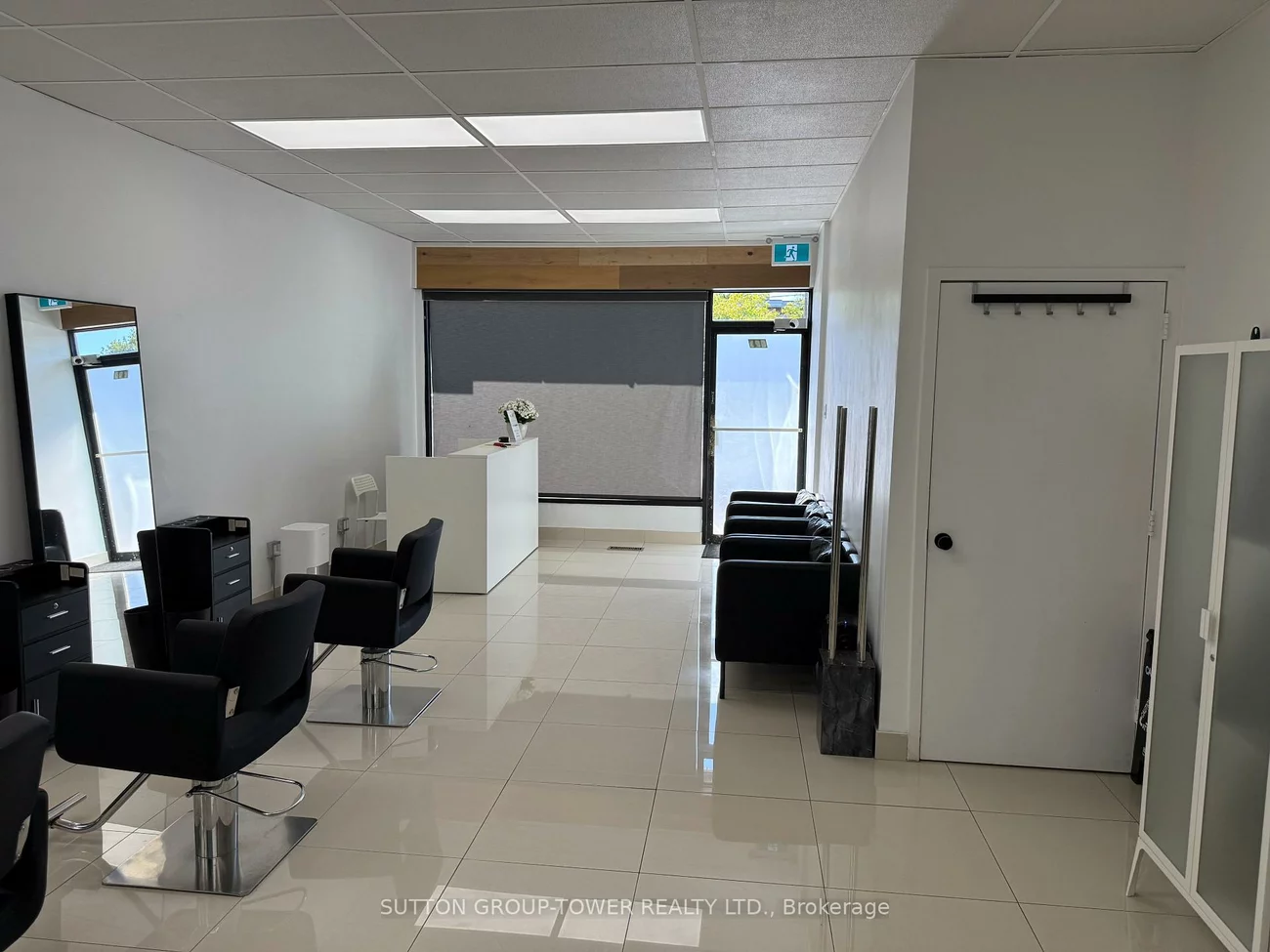 684, Wilson, Downsview-Roding-CFB, Toronto