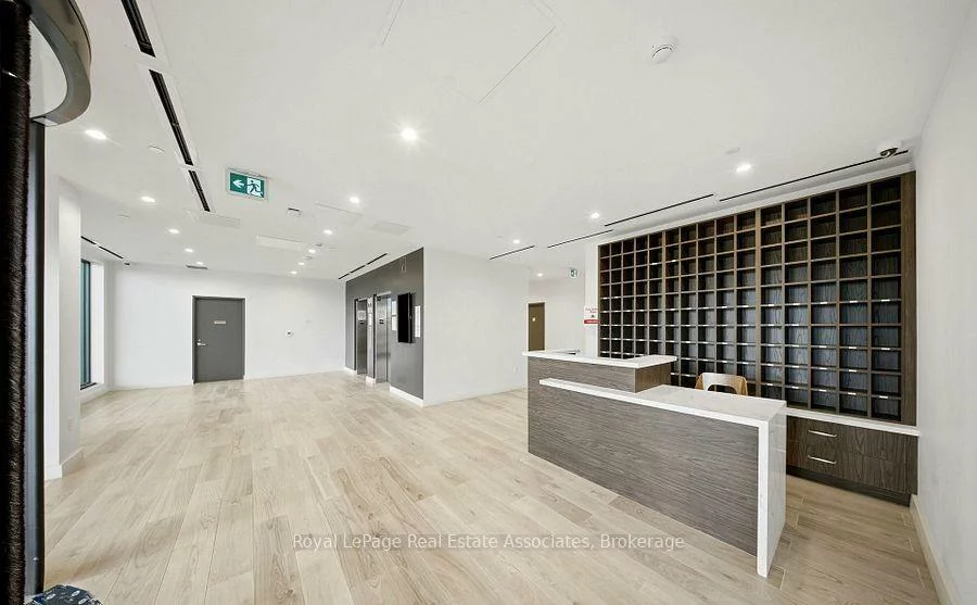 996, Martin Grove, West Humber-Clairville, Toronto