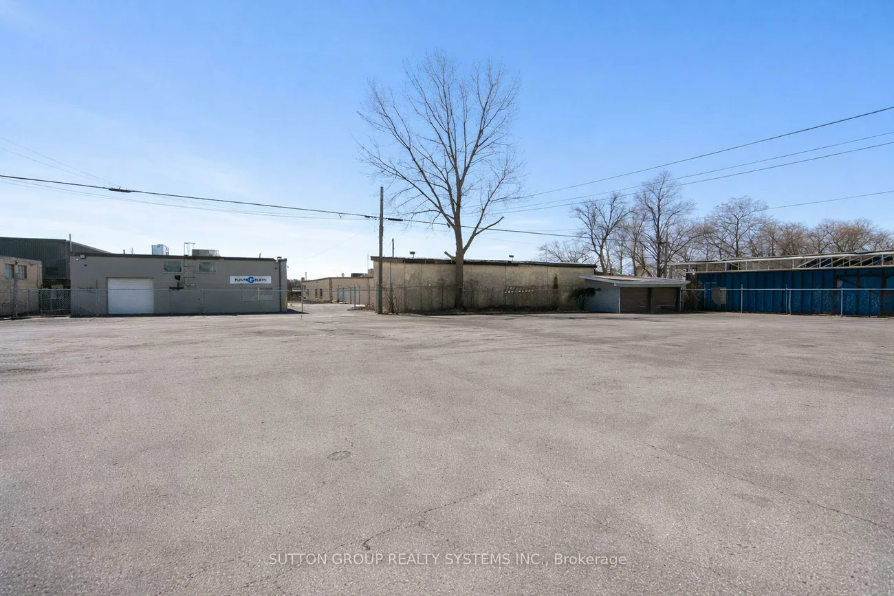 29, Milford, Brookhaven-Amesbury, Toronto