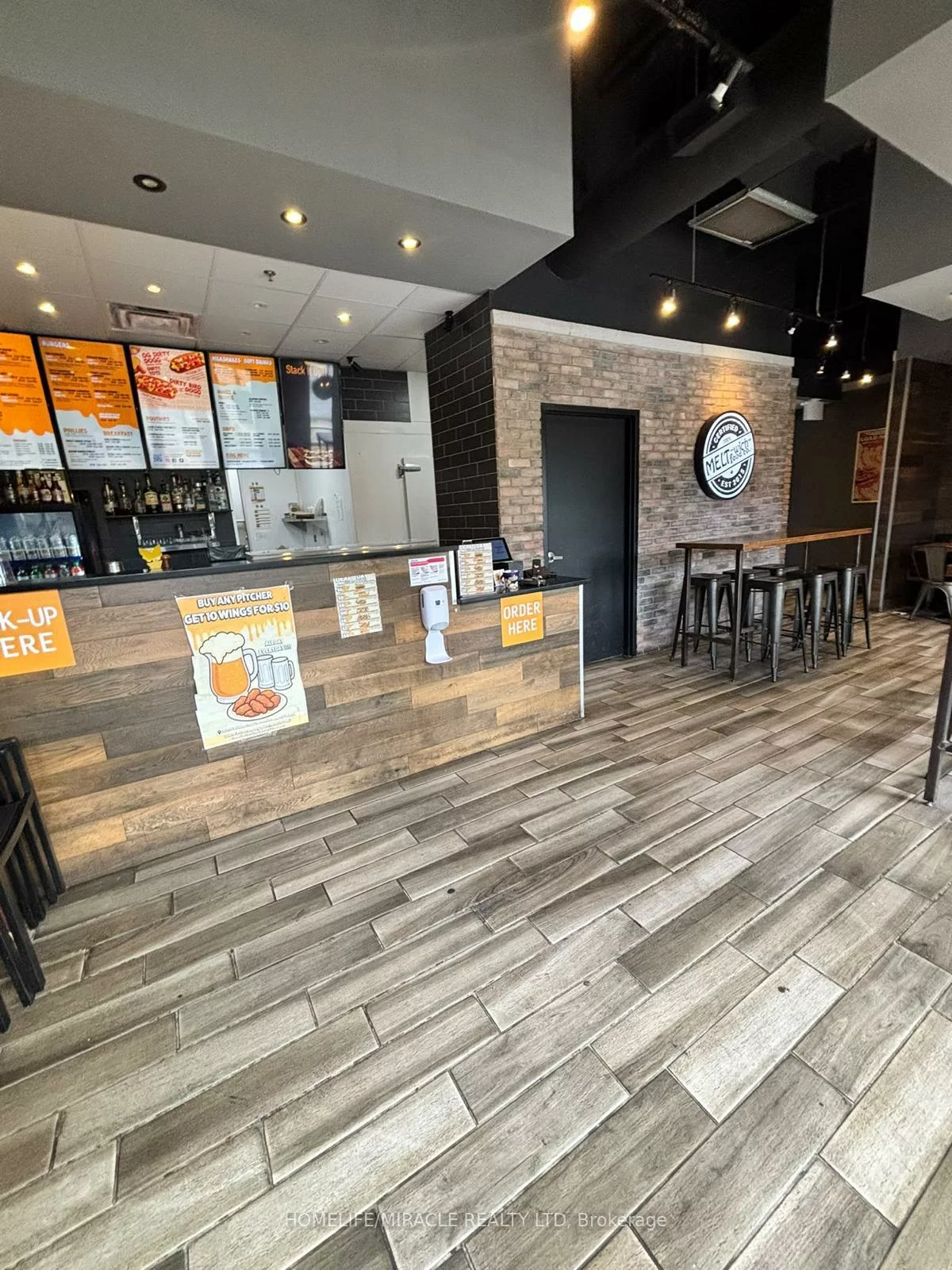 105, The Pond, York University Heights, Toronto