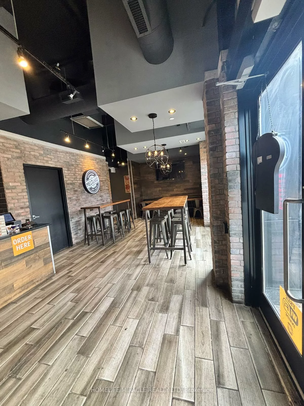 105, The Pond, York University Heights, Toronto