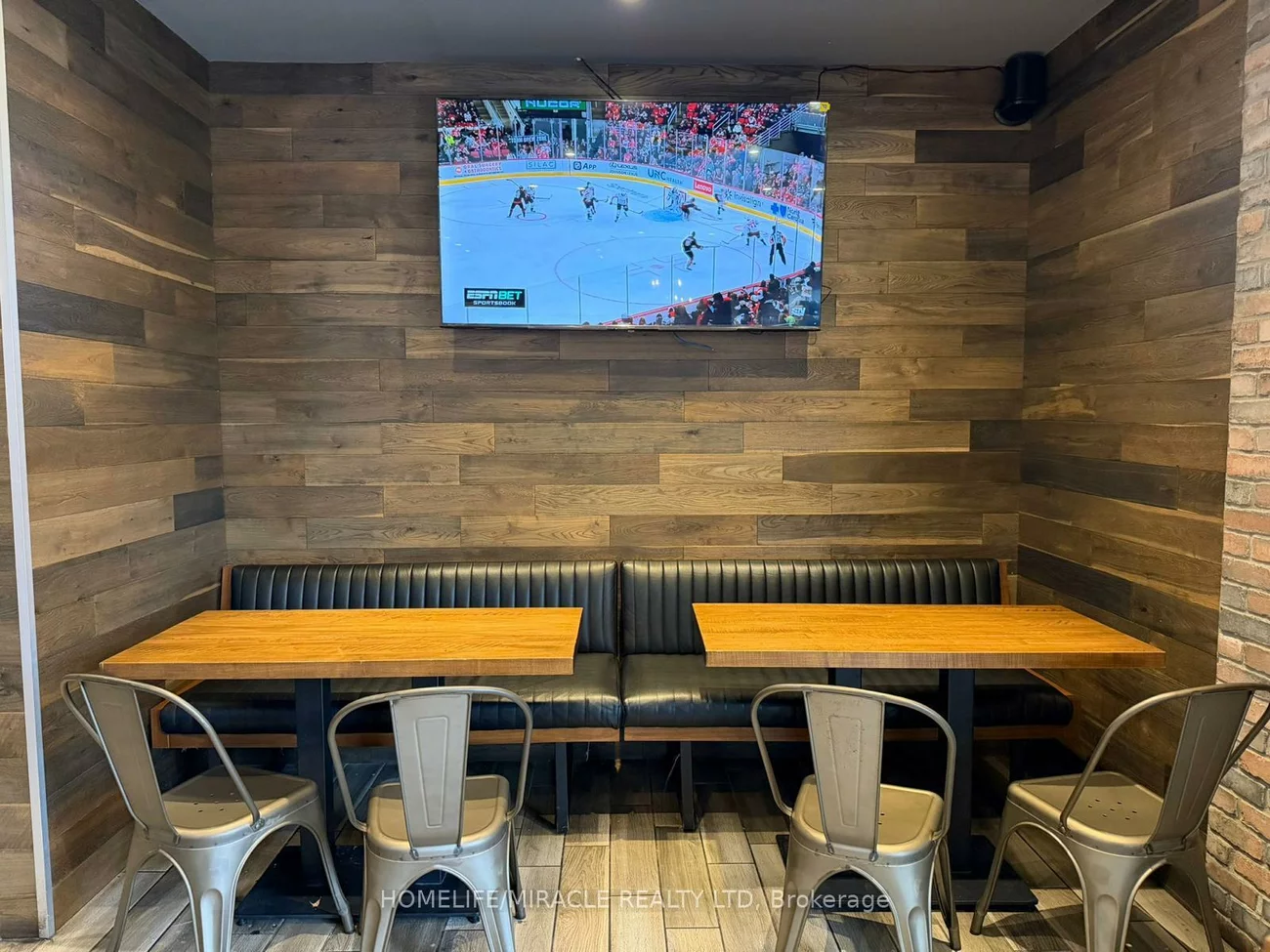 105, The Pond, York University Heights, Toronto