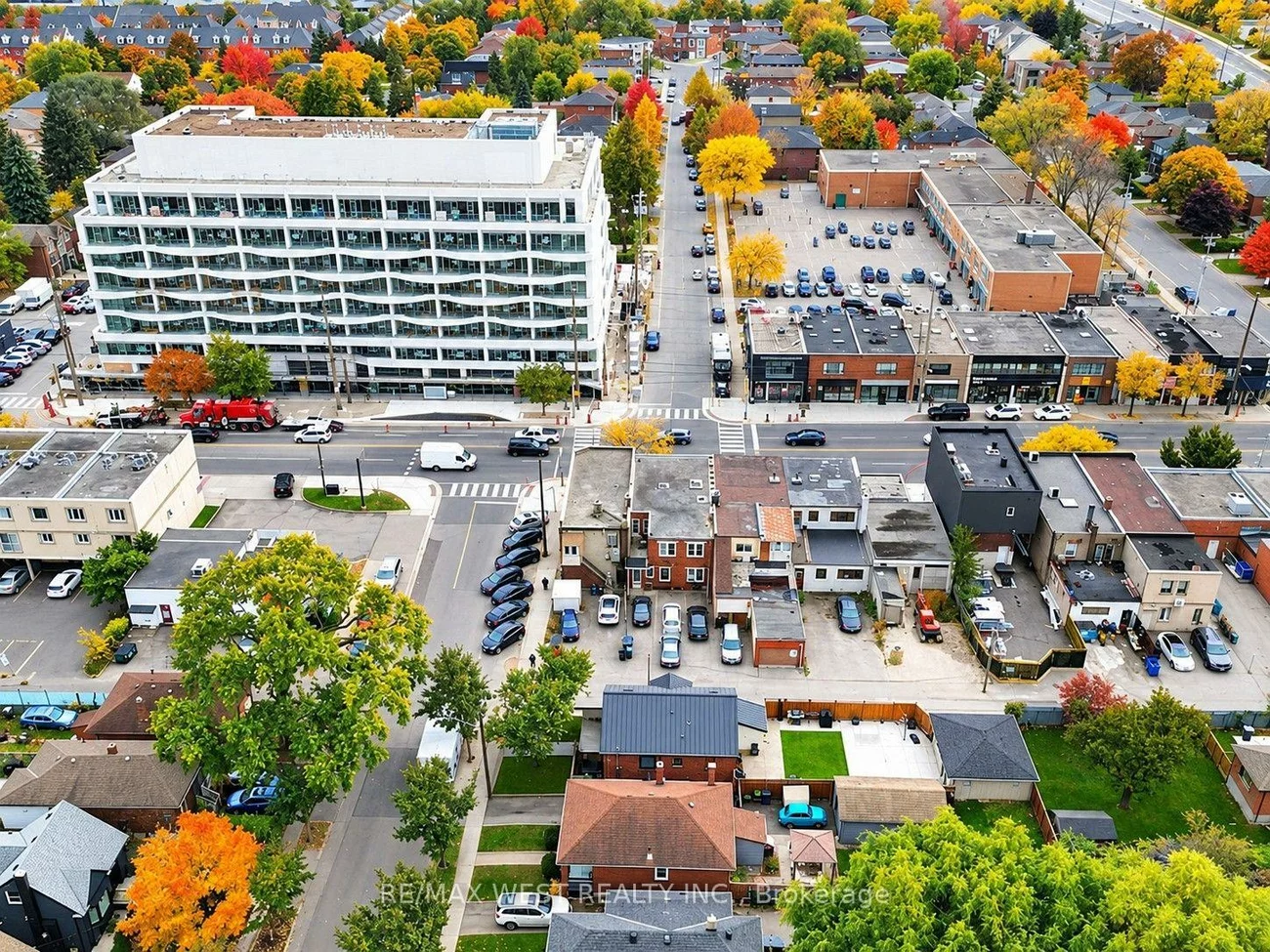708, The Queensway, Stonegate-Queensway, Toronto