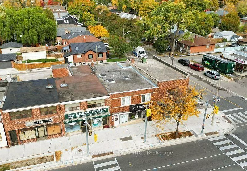 708, The Queensway, Stonegate-Queensway, Toronto
