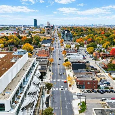 Commercial for sale, 708, The Queensway, Stonegate-Queensway, Toronto