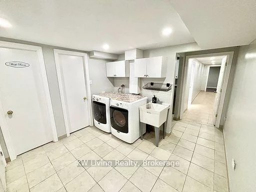 422, Wilson, Downsview-Roding-CFB, Toronto
