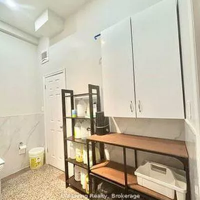 Commercial for sale, 422, Wilson, Downsview-Roding-CFB, Toronto