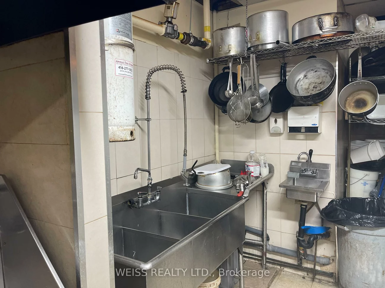 59, Four Winds, York University Heights, Toronto