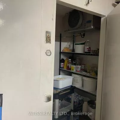 Commercial for sale, 59, Four Winds, York University Heights, Toronto