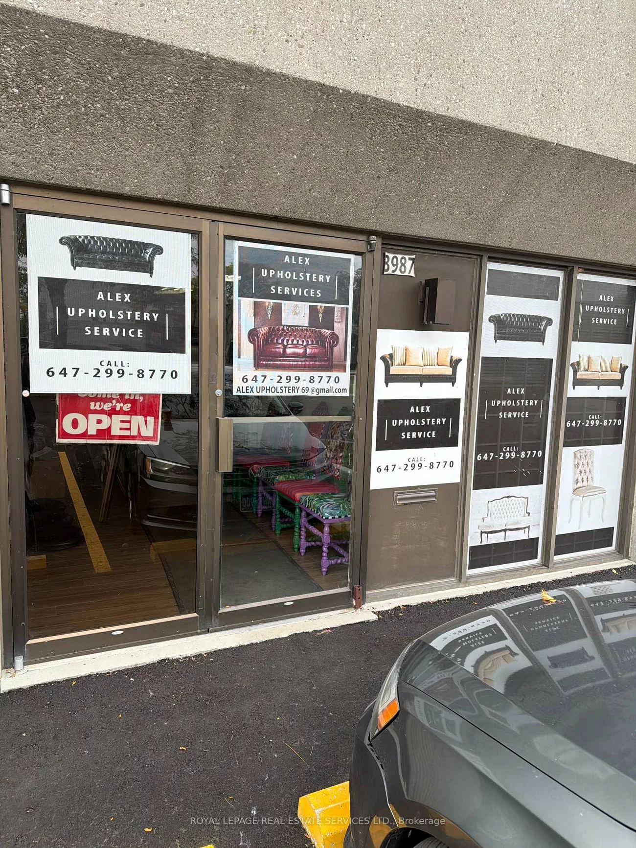 3987, Chesswood, Downsview-Roding-CFB, Toronto