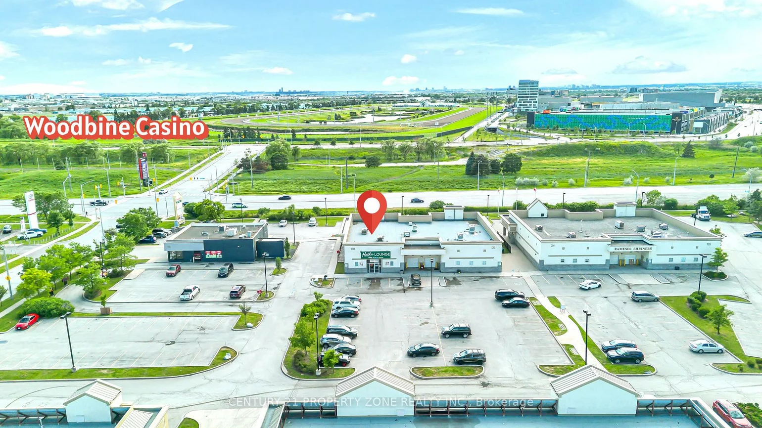 120, Queen Plate, West Humber-Clairville, Toronto