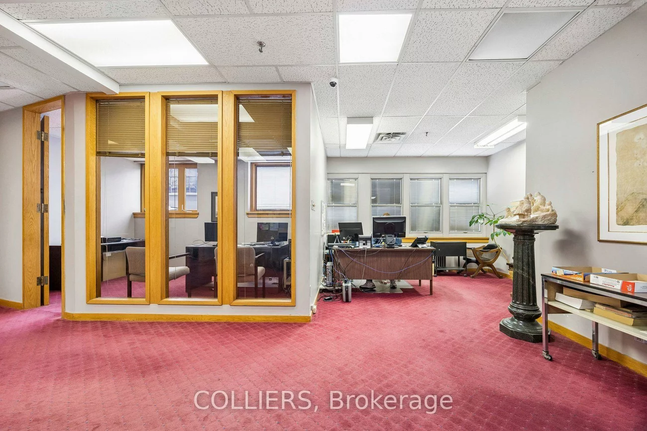 62, Densley, Brookhaven-Amesbury, Toronto