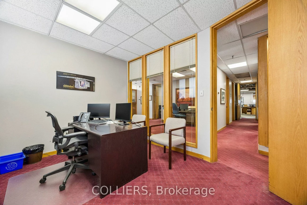 62, Densley, Brookhaven-Amesbury, Toronto